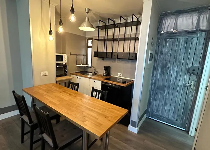 Torres Yomely Americas Playa de las Americas (Tenerife)